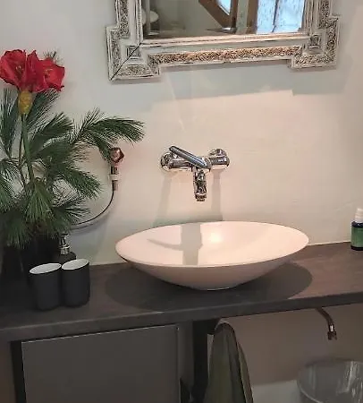 Mountain Village Homestay szállás *